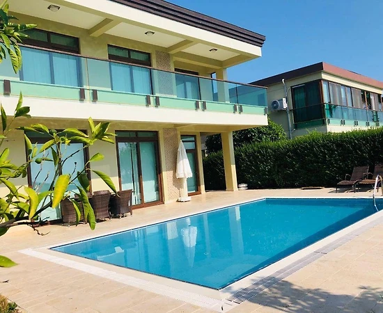 Alanya Kargıcak'ta Tesis İçerisinde, Özel Havuzlu, 3+1 Villa - 1