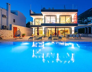 Kaş Kalkan'da Geniş Ailelere Uygun, Özel Havuzlu, Modern Villa - 2