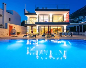 Kaş Kalkan'da Geniş Ailelere Uygun, Özel Havuzlu, Modern Villa - 2