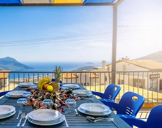 Kaş İslamlar'da Ahşap Mimarili, Sonsuzluk Havuzlu, Kiralık Villa - 5