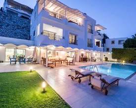 Muğla Bodrum'da Özel Havuzlu, Deniz Manzaralı, Lüks Villa - 2