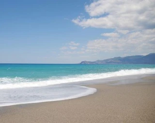 Alanya'da Tesis İçerisinde, Ücretsiz Aqua Parklı, 2+1 Kiralık Daire - 4