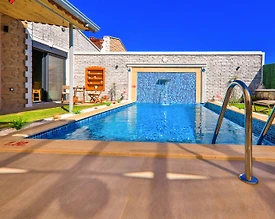 Kaş Andifli'de Özel Tasarımlı, Havuzlu, Balayı Villası - 3