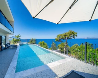 Fethiye Faralya'da Deniz Manzaralı, Özel Havuzlu, Lüks Villa  - 3