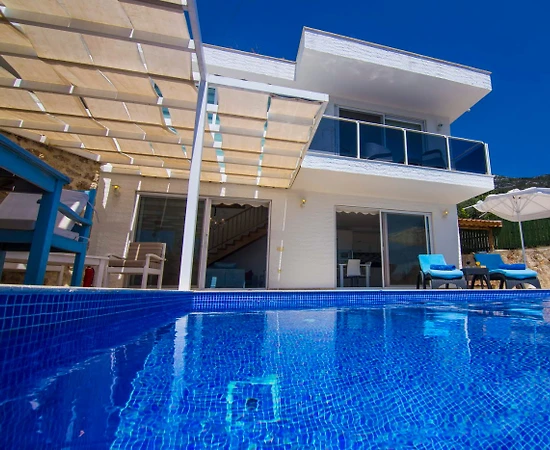 Kaş İslamlar'da Doğa ve Deniz Manzaralı, Özel Havuzlu, Balayı Villası - 1