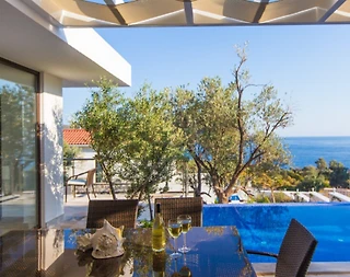 Kalkan'da Merkeze Yürüyüş Mesafesinde, Özel Havuzlu, Göz Alıcı Villa - 4