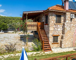 Seydikemer'de Görkemli Doğa Manzaralı, Özel Havuzlu, Otantik Villa - 5