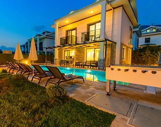 Fethiye Ölüdeniz'de Site İçerisinde, Özel Havuzlu, Konforlu Villa - 1