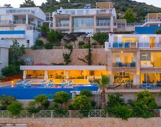 Kaş Kalkan'da Eşsiz Deniz Manzaralı, Özel Havuzlu, Jakuzili Villa - 1