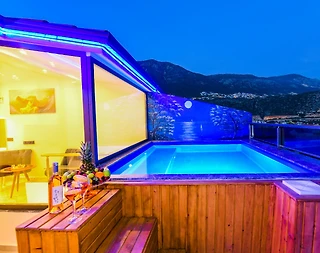 Kaş Kalkan'da Merkezi Konumda, Enfes Deniz Manzaralı, Lüks Tatil Evi - 2