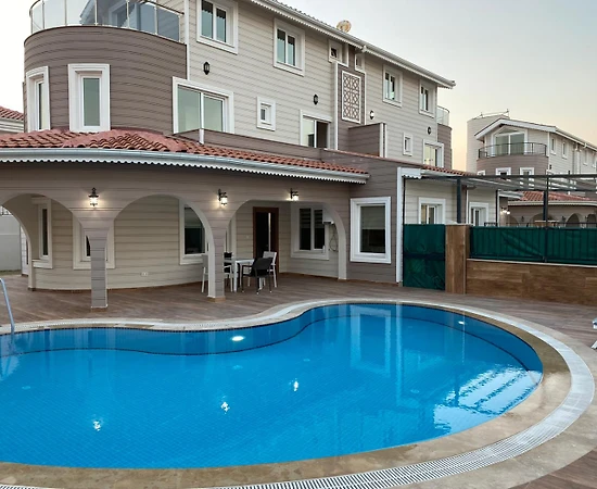 Antalya Serik'te Enfes Doğada, Özel Havuzlu, Lüks Villa - 1