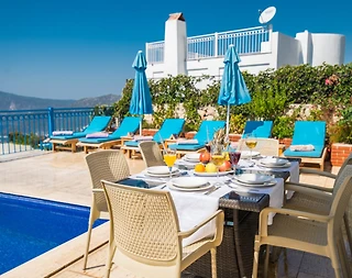 Kalkan Kördere'de Doğayla İç İçe, Merkeze Yakın, Özel Havuzlu Villa - 4