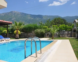 Fethiye Ölüdeniz'de Geniş Ailelere Uygun, Özel Havuzlu, Estetik Villa - 2