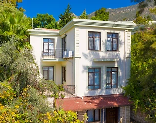 Kaş Kalkan'da Doğa İçerisinde, Ortak Havuzlu, 2+1 Kiralık Villa - 3