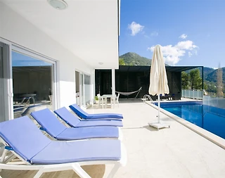 Kaş İslamlar'da Deniz Manzaralı, Özel Havuzlu, Jakuzili Villa - 3