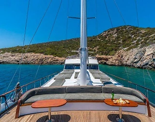 Bodrum Çıkışlı 12 Kişilik, 28 Metre, Kiralık Konforlu Gulet - 4