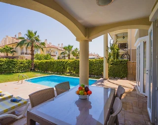 Fethiye Karagedik'te Site İçerisinde, Özel Plaj ve Havuzlu, Şık Villa - 3