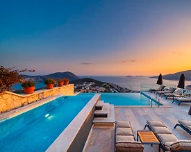 Kaş Kalkan'da Büyüleyici Deniz Manzaralı, Özel Havuzlu, Lüks Villa - 3
