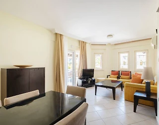 Didim Akbük'te Denize Sıfır, Özel Plajlı, 3+1, Kiralık Villa - 5