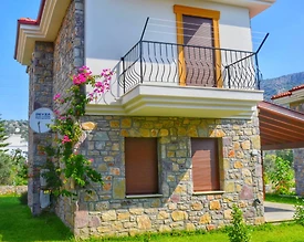 Datça Emecik'te Plaja Yakın Mesafede, Bahçeli, Kiralık Villa - 3