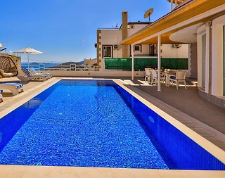 Kalkan Merkez'de Enfes Deniz Manzaralı, Özel Havuzlu, Yazlık Villa - 1