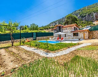 Kalkan İkizce'de Taş Mimarili, Özel Havuzlu, Geniş Bahçeli Villa - 3