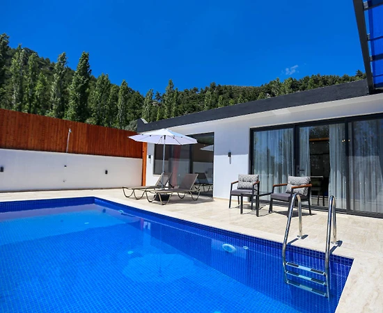 Kaş İslamlar'da Doğa Manzaralı, Özel Havuzlu, Jakuzili, Kiralık Villa - 1