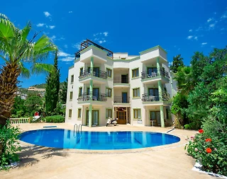 Kaş Kalkan'da Deniz Manzaralı, Ortak Havuzlu, Konforlu Tatil Evi - 1