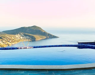 Kalkan Akbel'de Enfes Doğada, Sonsuzluk Havuzlu, Lüks Villa - 2