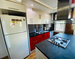 Konyaaltı Gürsu'da Deniz Manzaralı, Plaja Yakın, 3+1 Kiralık Suit - 5