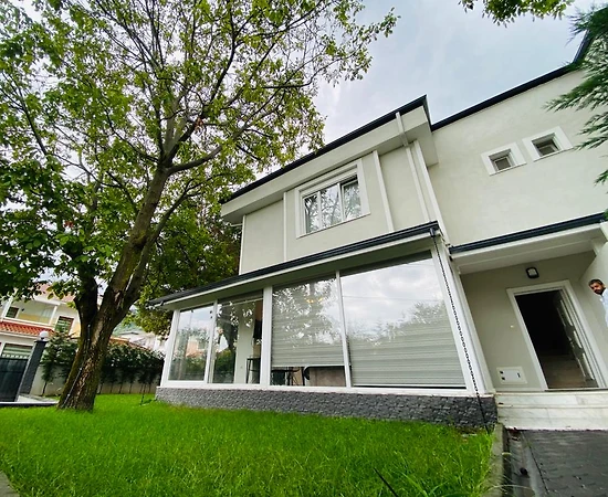 Sapanca Kırkpınar'da Geniş Bahçeli, Doğa İçerisinde, Konforlu Villa - 1