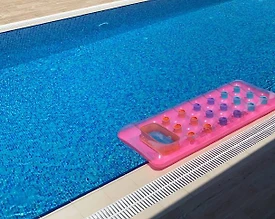 İstanbul Şile'de Geniş Bahçeli, Özel Havuzlu, Ahşap Villa - 3