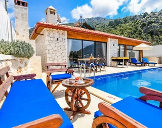 Kaş İslamlar'da Sakin Konumda, Isıtmalı Havuzlu, Balayı Villası - 3