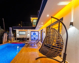 Kaş Bezirgan'da Lüks Mimarili, Özel Havuzlu, Jakuzili, Lüks Villa - 4