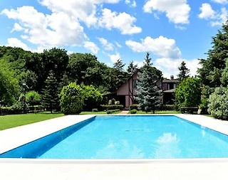 İstanbul'da Görenleri Hayran Bırakan, Büyük Yüzme Havuzlu, Şık Villa - 5