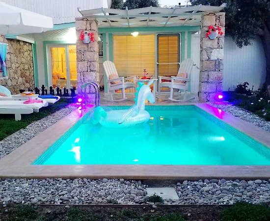 Kaş İslamlar'da Doğa İçerisinde, Isıtmalı Havuzlu, Lüks Balayı Villası - 1