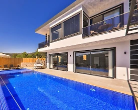 Kaş Sarıbelen'de Doğa ve Deniz Manzaralı, Özel Havuzlu, Jakuzili Villa - 3