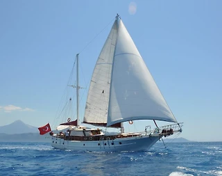 Bodrum'da Keyifli Bir Deneyim Yaşayacağınız, 6 Kişilik, Konforlu Gulet - 4