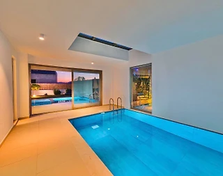 Fethiye Ölüdeniz'de Aile Gruplarına Uygun, Özel Havuzlu, Şık Villa - 2