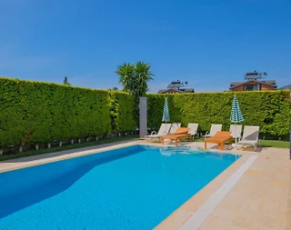 Fethiye Ölüdeniz'de Modern Tasarımlı, Özel Havuzlu, Geniş Villa - 3
