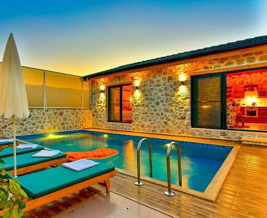 Fethiye'de Modern Mimarili, Özel Havuzlu, Jakuzili, Konforlu Villa - 1