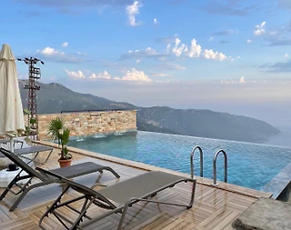 Fethiye'de Muhteşem Cennet Koyu Manzaralı, Özel Havuzlu, Kiralık Villa - 1