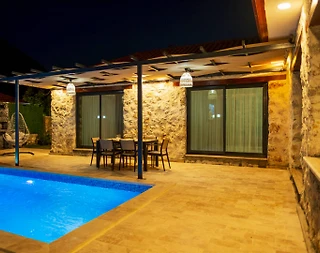 Antalya Kumluca'da Otantik Tasarımlı, Özel Havuzlu, Konforlu Villa - 3
