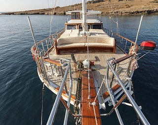 Bodrum'da Mavi Yolculuk Sunan, 8 Kişilik, Konforlu Gulet - 4