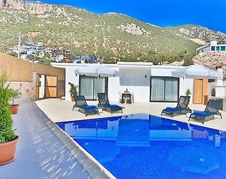 Kaş Bezirgan'da Merkeze Yakın, Özel Havuzlu, Jakuzili Villa - 3