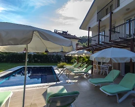 Fethiye Ölüdeniz'de Plaja Yakın, Özel Havuzlu, Konforlu, Modern Villa - 3