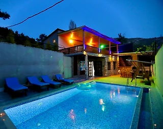 Kaş İslamlar'da Doğa İçerisinde, Özel Havuzlu, Jakuzili Villa - 1