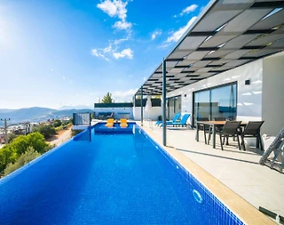 Kaş Bezirgan'da Enfes Deniz Manzaralı, Özel Havuzlu, Korunaklı Villa - 1