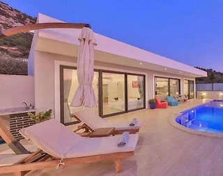Kaş İslamlar'da Gözlerden Uzak, Özel Havuzlu, Balayı Villası - 4