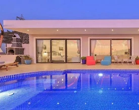 Kaş İslamlar'da Gözlerden Uzak, Özel Havuzlu, Balayı Villası - 3